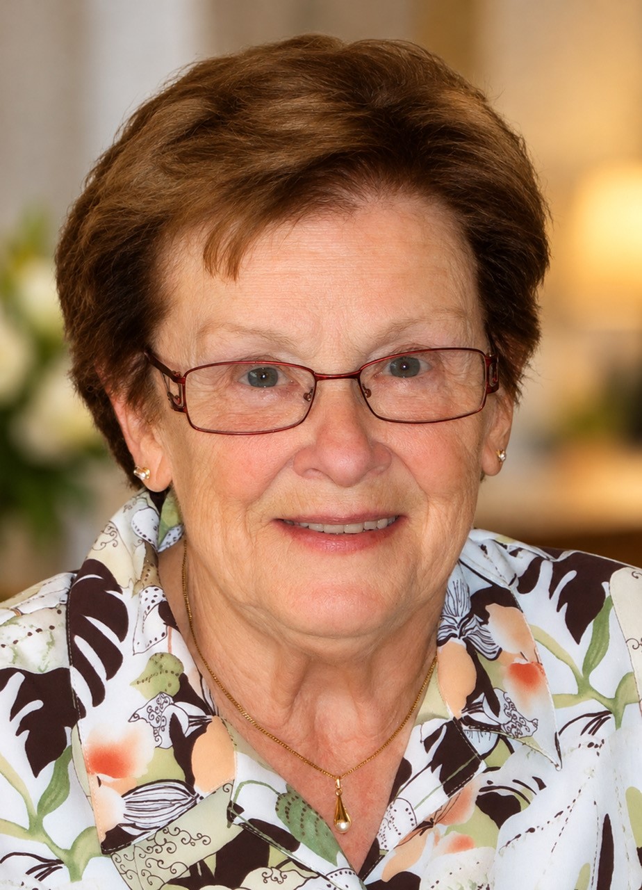 Roza Thomas